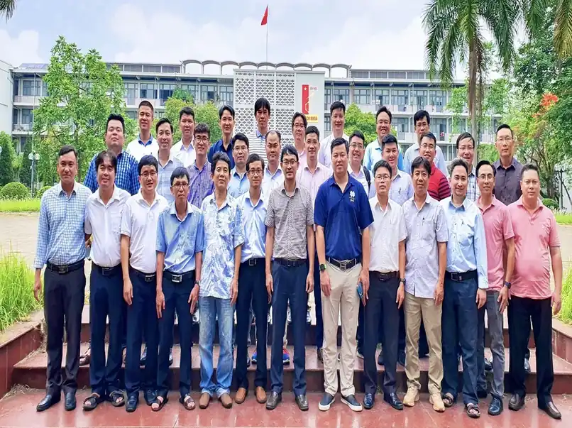 Kỷ niệm 10